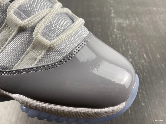 Reps TBkick Air Low Jordan Cement 11 AV2187-140 Grey 0701